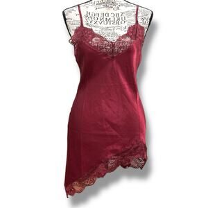 Frederick’s of Hollywood Size S Ruby Red Satin Lace Trim Chemise Nightie